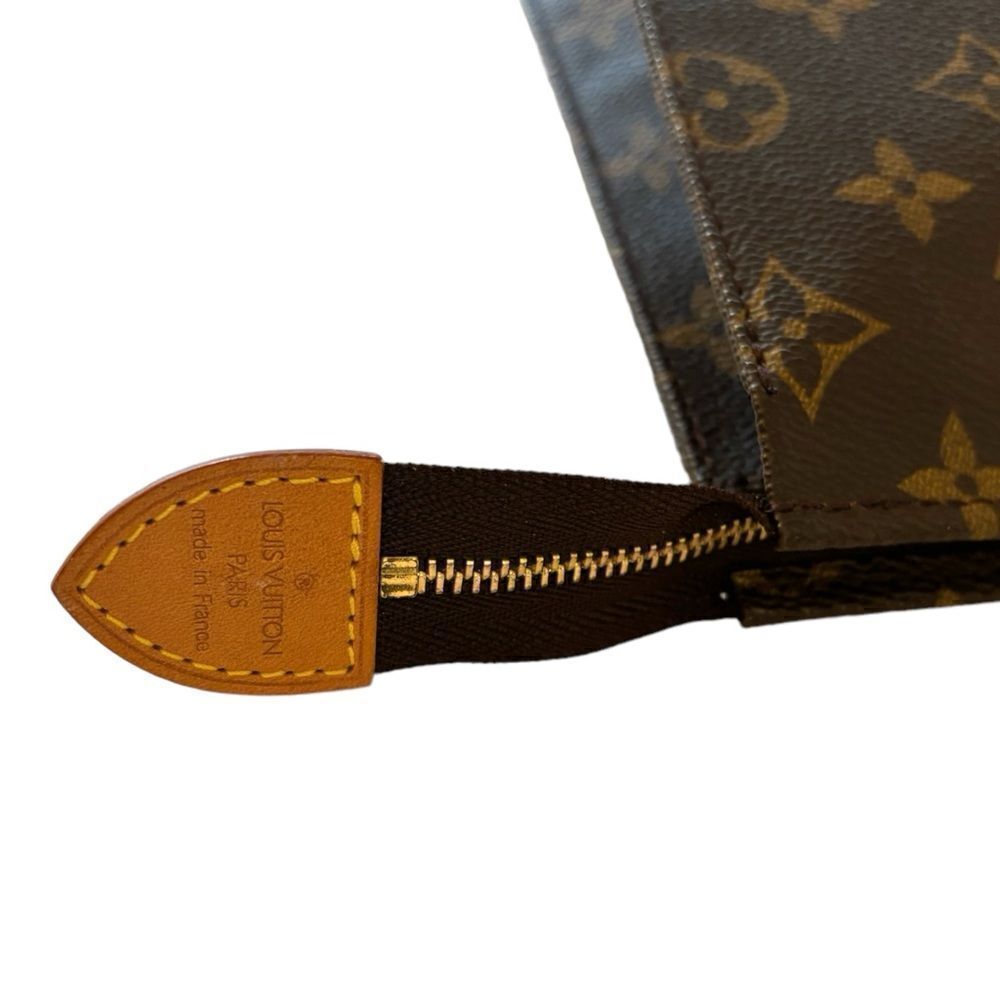 Louis Vuitton Pochette Accessoire leather clutch bag - Picture 3 of 12